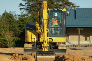 EN VENTA: Excavadora Komatsu PC88MR-5 de Cola Corta con Motor Diésel de 1 Turbo, Modelo 2025, Lista para Envío - Product Image 4