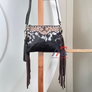 กระเป๋าถือ2025หนังวัวมีซิปสำหรับผู้หญิงกระเป๋าถือแฟชั่นหรูหรามีสายคล้องข้อมือ - Product Image 1