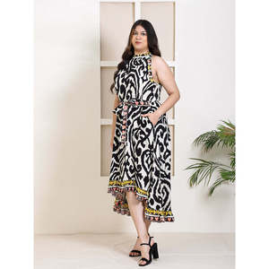 Deebaco Robe longue pour femme grande taille à imprimé abstrait, style bohème, avec volants et fente, coupe évasée, longueur au sol - Product Image 3