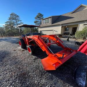 Tracteur Kubota L2501 de qualité originale, compact et polyvalent, avec pelle arrière et chargeur frontal, à vendre - Product Image 1