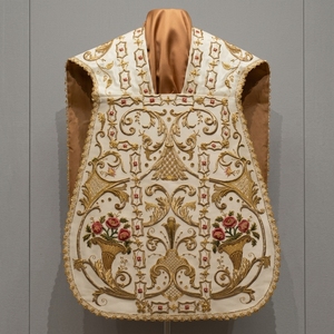 Chasuble de luxe en soie blanche, brodée à la main avec fil doré, pour cérémonies religieuses, échantillon gratuit, personnalisable - Product Image 1