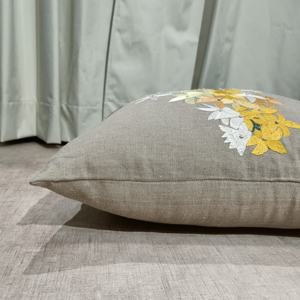 Funda de cojín personalizable ecológica con bordado de apliques hechos a mano de algodón 100%, fundas de almohada, patrón de celebridades para Hotel en casa - Product Image 2