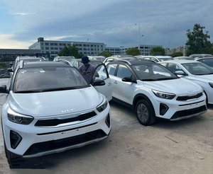 Kias Yipao KX1 Nouveau SUV à acheter en ligne auprès de fournisseurs chinois, petit SUV économique en carburant avec boîte de vitesses automatique - Product Image 6