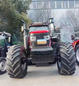 Tractor Agrícola Usado de 260HP FENGCHAN FC2604 con Motor YTO en Venta, Tractor de Ruedas NX 6 4 CNG - Product Image 1