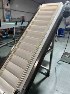 Transportador Inclinado Tipo Z, Transportador de PU de Grado Alimenticio con Tolva para Transportar Cereales a Granel y Productos Alimenticios - Product Image 6