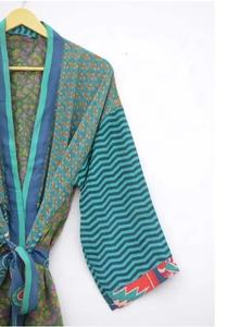 Robes Kimono en soie grande taille, Robe de bain avec ceinture réglable, cadeaux de demoiselle d'honneur pour femmes, Robe de plage - Product Image 4