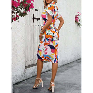 Robe Supreme à manches courtes, col boutonné, drapée et à motifs pour femme, 35523 - à motifs - Product Image 4