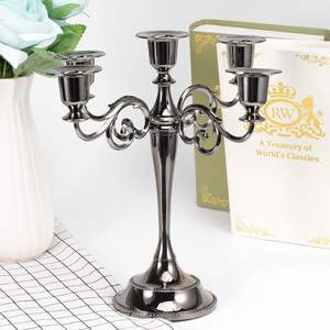 Bougeoir en aluminium argenterie Pot à bougie décoratif unique pour fête, repas, mariage et décoration intérieure - Product Image 2