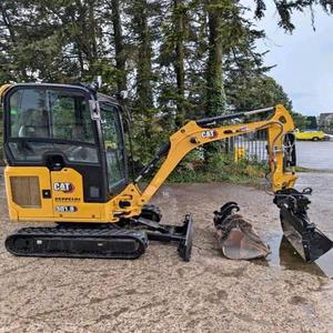 Venta al por mayor Mini Excavadora 1,5 Ton 1,8 Ton 2 Ton 2,5 Ton 3,5 Ton CE Kubota Motor Crawler Digger Farm Mini Excavadora Máquina - Product Image 1