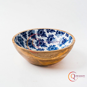 Bol en bois fabriqué à la main rustique naturel chaud couleur marron grain de bois visible complexe vibrant bleu blanc motif géométrique floral - Product Image 2