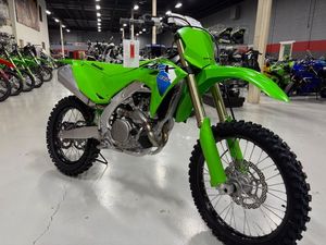 Offre aux enchères – Nouvelles motos KX 450 vertes 2026 avec une puissance de 1001-2000W et une vitesse maximale de >80 km/h – Acompte - Product Image 1