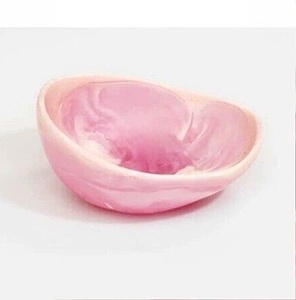 Bol de service en résine jetable avec esthétique minimaliste, personnalisable, passe au lave-vaisselle, idéal pour les cadeaux et les événements - Product Image 6