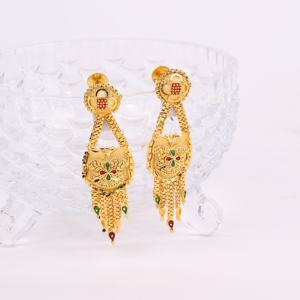 Pendientes chapados en oro de latón, pendientes de lujo, pendientes de joyería de moda que forman pendientes para mujer joyería llena de oro Oro Joyeria - Product Image 2