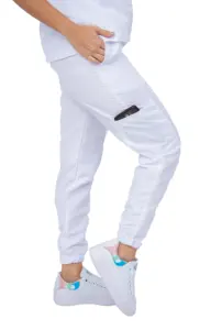 女性用外科用ジョガーホワイトスクラブセット、半袖マオネックトップ、ジョガーパンツ (カスタム)