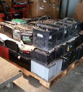 Déchets de batteries au plomb déchargées de haute qualité, parfaits pour le recyclage et le commerce en gros à l'échelle mondiale. - Product Image 2