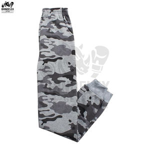 Trajes de Hombre con Logotipo y Diseño Personalizados, Trajes Deportivos de Camuflaje Ajustados al Cuerpo, Venta al por Mayor, Trajes Deportivos de Camuflaje de 2 Piezas para Hombre con Cremallera - Product Image 4