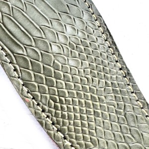 Patrón de cocodrilo de grado industrial Hecho a mano Hecho en fábrica Cuchillo de hoja fija Funda de cuero - Product Image 3