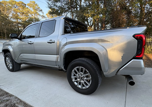 (W&T) Camioneta Toyota Tacoma Limited Doble Cabina 4x4 i-Force Max 2.4L Turbo-Four de Alto Rendimiento, Usada, Modelo 2024 - Product Image 6