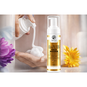 Paquete Triple X3 de Crema Facial Antienvejecimiento, Limpiador Facial, Suero con Vitamina C y Tónico Iluminador - Product Image 4
