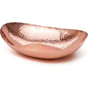 Bol en cuivre de qualité supérieure pour la décoration de la cuisine et le service des repas, ajoutant une touche rustique et chaleureuse à toute pièce ou à toute table - Product Image 5