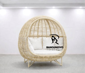 Chaises longues modernes de jardin à vendre - Product Image 6