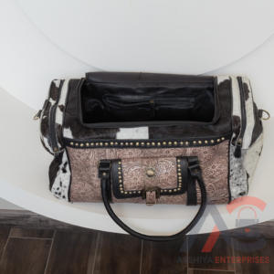 Concho de cuero con pelo y herramientas a mano, bolsa de viaje de lujo de cuero genuino occidental para Unisex - Product Image 6