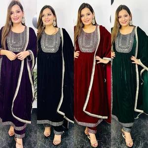 Eid Ramzan spécial velours brodé fantaisie Salwar Kameez Readymade personnalisable pakistanais droit Kurta pantalon indien - Product Image 6