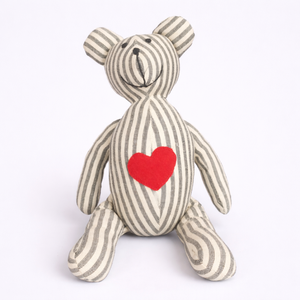 Oso de Peluche de Anime para el Día de San Valentín - Juguete de Peluche de Frutas Bordado Súper Suave - Product Image 1