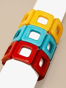 Bracelet élégant en résine fait à la main Bijoux colorés abordables avec pierres intégrées pour mariage et aspect festif au prix le plus bas - Product Image 5