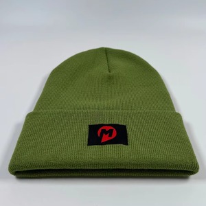 Bajo MOQ personalizado acrílico Beanie moda liso puños Toques para hombres propia marca parche verde invierno tejido sombrero al por mayor en blanco - Product Image 1