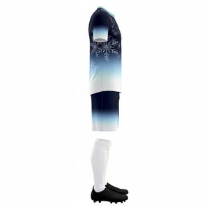 Ensemble de maillots de football personnalisés unisexes en sublimation, respirant, imperméable, séchage rapide, léger, écologique, été - Product Image 5