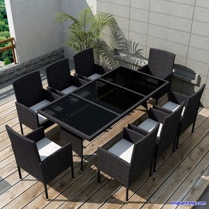 Ensemble de salle à manger de style moderne pour l'extérieur Matériau en rotin PE résistant à l'eau et facile à nettoyer pour le jardin ou le patio - Product Image 4