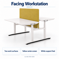 Bureau de travail double réglable en hauteur avec dessus rectangulaires blancs, panneau d'intimité jaune et pieds de support blancs