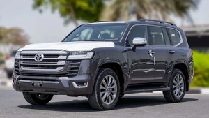 2022 Toyotas <b>Land</b> <b>Cruiser</b> LC300 VXR Petrol SUV Vehicle BLACK RHD/LHD Fast Delivery Available Used Cheap Car for <b>Sale</b> - Product Image 3