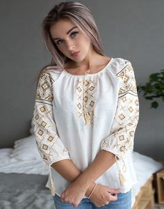 Blusa de fiesta de algodón tejido bordado con borla manga de campana Casual Top bohemio de verano para mujer - Product Image 1