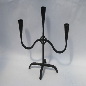 Candelabro de hierro antiguo con forma de Menorah, soporte de vela de lujo único, estándar - Product Image 3