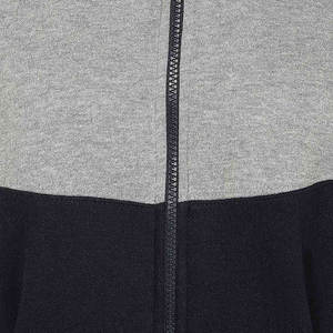 Sudadera con cremallera OEM para mujer con mangas largas transpirables y bolsillos laterales de tamaño personalizado para uso en invierno Nuevo diseño - Product Image 6