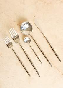 Juego de Cubiertos de 5 Piezas, Cuchillo, Cuchara, Tenedor, Juego de Cubiertos Dorados, Mango Cuadrado Grueso, Acero Inoxidable, Juego de Cubiertos Dorados - Product Image 5