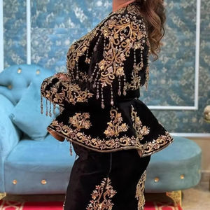 2025 @ Beautiful-Veste noire élégante algérienne-ROBE Karakou avec perles de verre embellies lourdes Perles Dabka travail sur tissu velours - Product Image 1