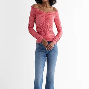 Camisa Casual de Hombro Descubierto para Mujer, Tendencia Mundial, Manga Larga, Diseño Plisado Estampado de Invierno, Transpirable, Tejido Ecológico - Product Image 4