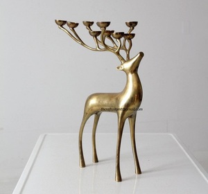 Venta al por mayor de aluminio personalizado de lujo Reno T soporte de luz para la decoración de Navidad mesa central para la decoración del hogar y el jardín - Product Image 6