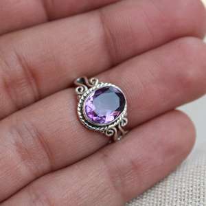 แหวนอเมทิสต์ชุบด้วยเงินสเตอร์ลิง925ชั้นเยี่ยมเครื่องประดับแฟชั่นทำมือขนาด7x9มม. - Product Image 2