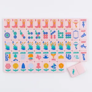 <span class=keywords><strong>Botas</strong></span> de Mahjong Rosadas de Alta Gama Personalizadas con Fichas de Mahjong Navideñas de Acrílico, Fichas de Mahjong Clásicas Americanas Hechas a Medida - Product Image 1