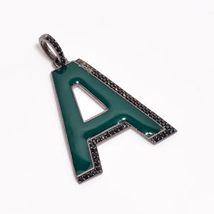 Hermosa calidad AAA + 100% Zircon Natural Piedra preciosa redonda Plata de Ley 925 Chapado en negro Pave A Shape Fine Pendant Jewelry - Product Image 1