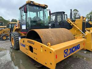 High Quality Used for XS223J Single Drum Vibratory Roller with Hybrid Engine for <b>Road</b> Construction - Product Image 2