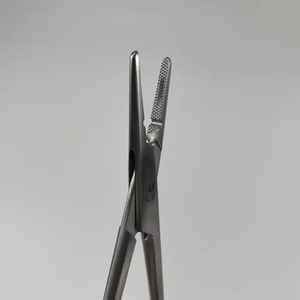 Crile ensemble d'instruments chirurgicaux médicaux professionnels 20cm porte-aiguille droit en bois pince électrique manuelle approuvée CE - Product Image 4