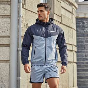 Hombres Multi bolsillo personalizado Nylon Streetwear Outdoor Running Sports Chaquetas Fabricante Zip up Hombres Chaqueta cortavientos para hombres - Product Image 3