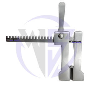 High-Quality FINOCHIETTO Manual Rib Thoracic Retractor Stainless Steel OEM <b>Surgical</b> Instrument with of <b>Blades</b> for Thoracic - Product Image 4