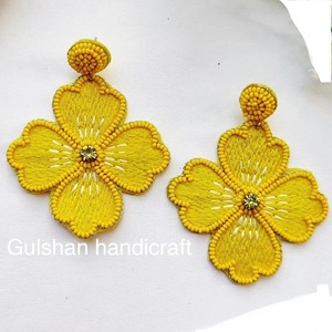 Pendientes bordados Pendientes vintage tejidos a mano inspirados en la naturaleza Joyería en forma de flor personalizada ecológica para fiestas Coloridas - Product Image 5