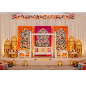 Lujoso Escenario Temático Árabe para Bodas, Decoración Tradicional del Sur de la India, Columpio para Bodas Oonjal, Columpio para Asientos de Pareja, Reino Unido - Product Image 1